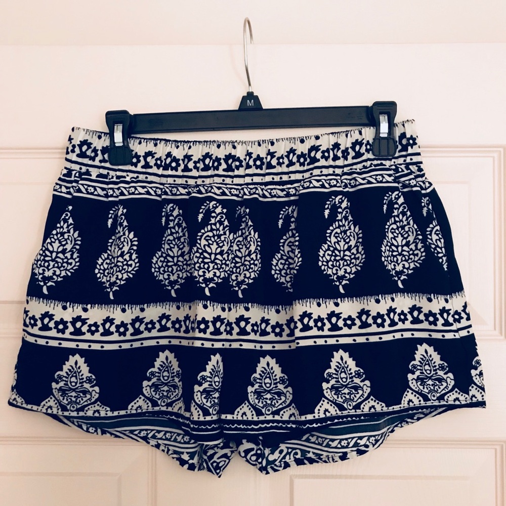 EUC ✨ Navy Blue shorts 💙